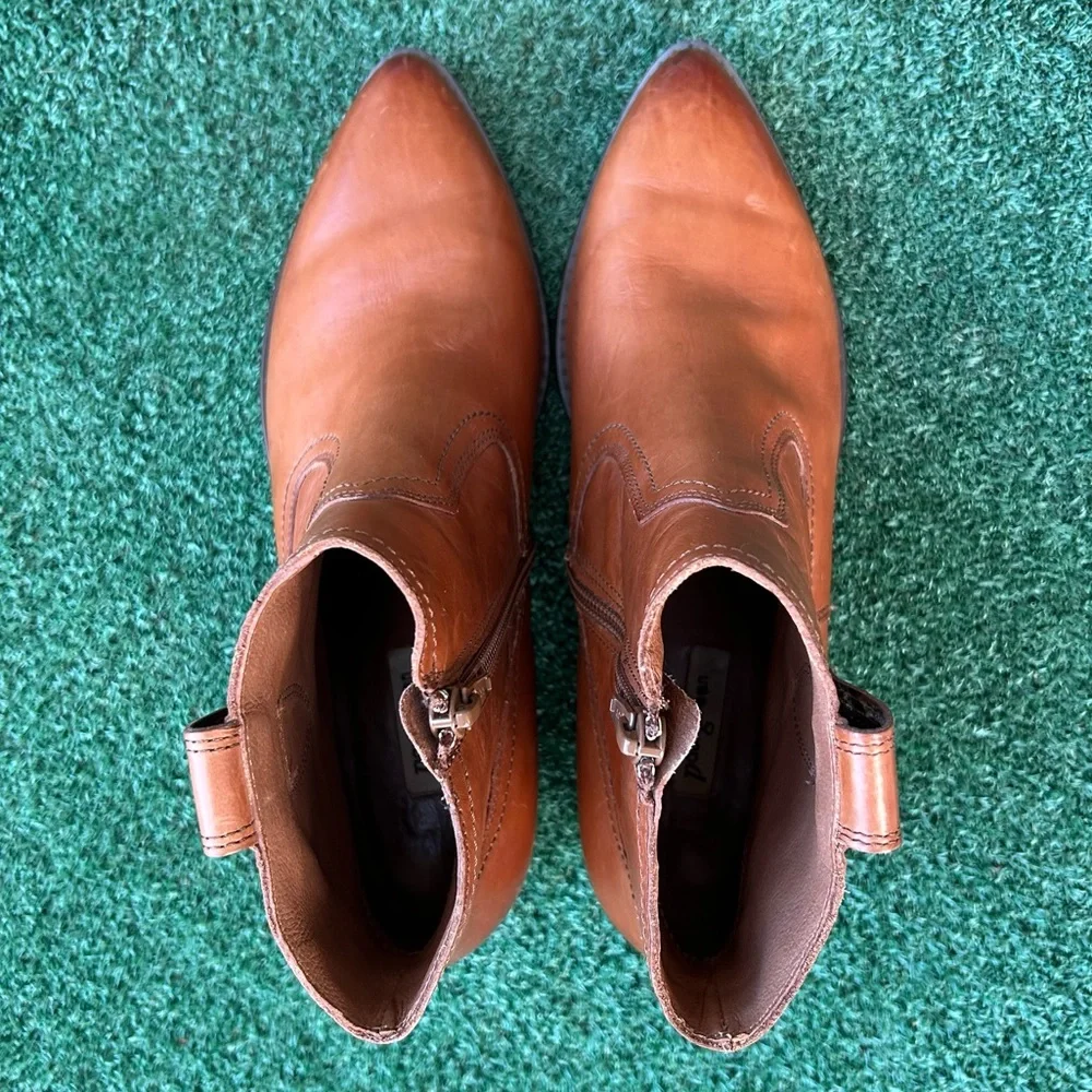 Paul Green Niche Pointed Toe Boot Leather Cognac Tan Brown 4.5